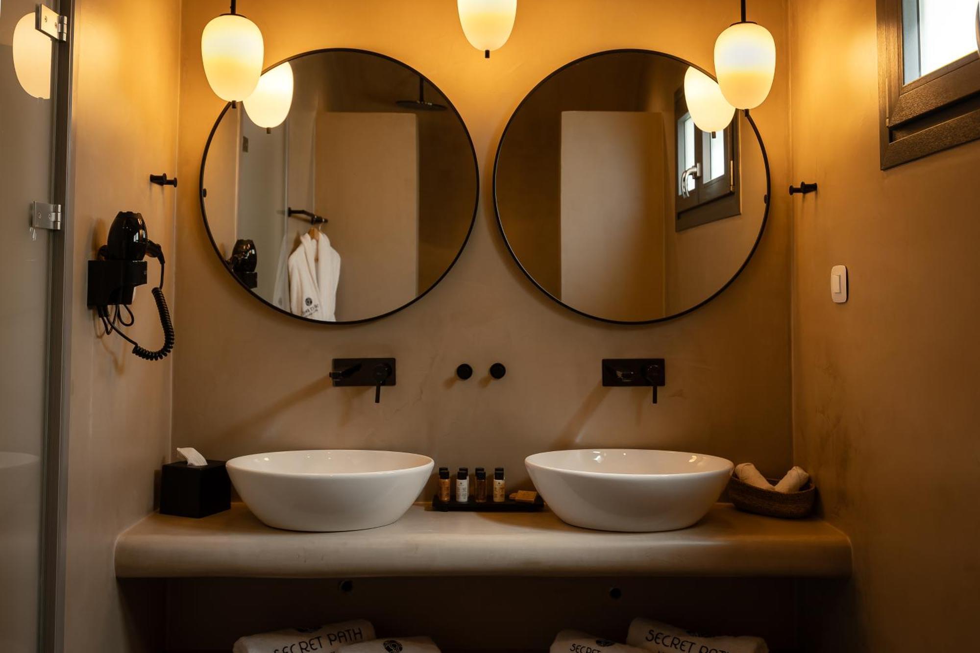 Secret Path Luxury Villas Imerovígli Extérieur photo